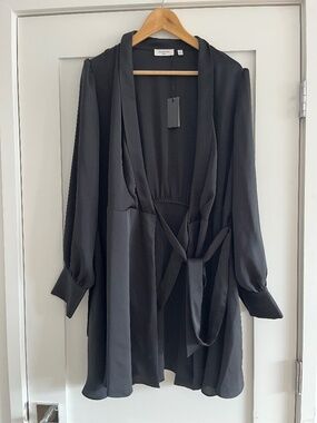 Babaton Aritzia Black Satin Long Sleeve Wrap Mini Dress L NWT